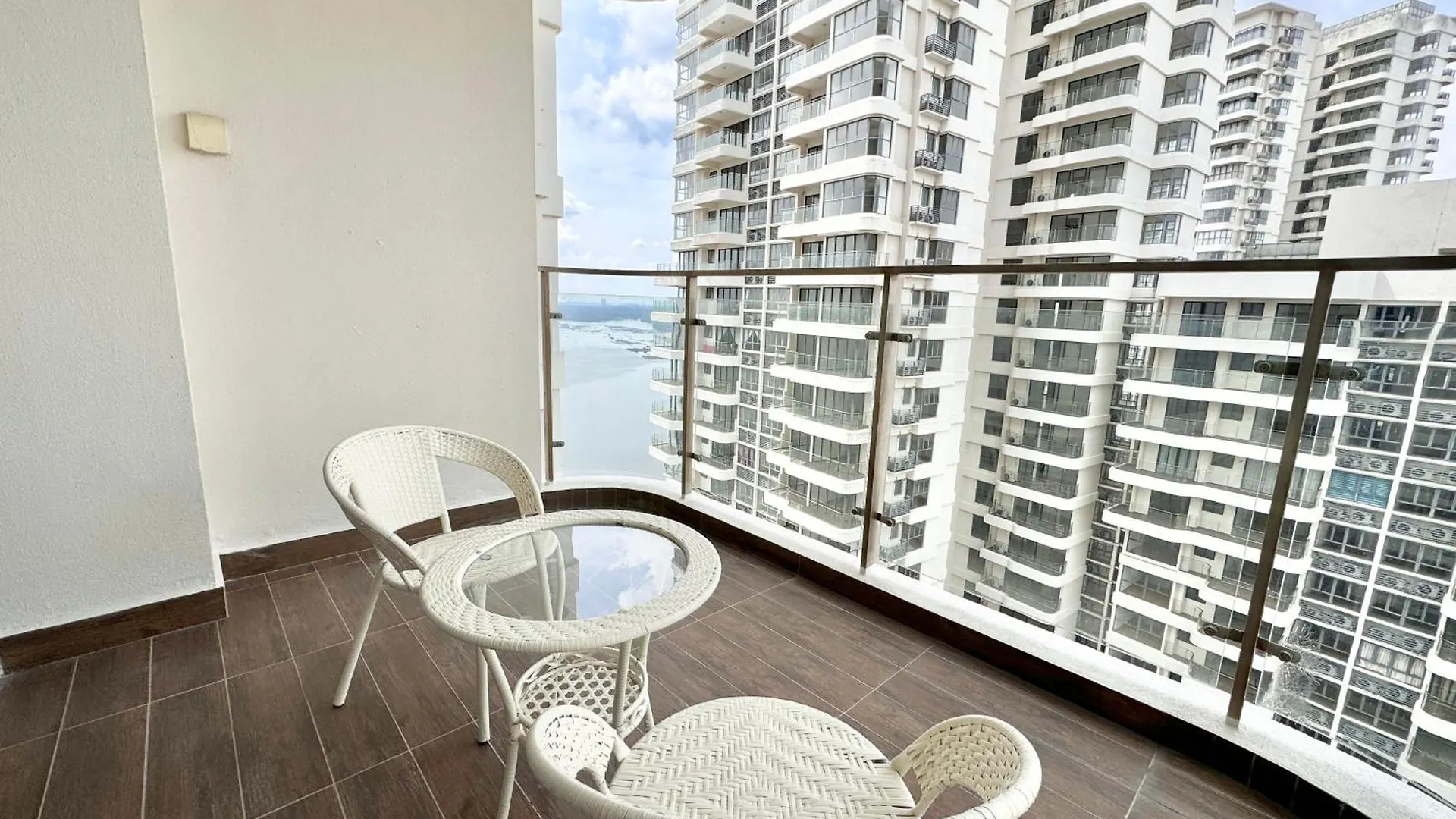 Kingsbay Danga Bay Country Garden By Luxecocoo Ck Apartment Johor Bahru